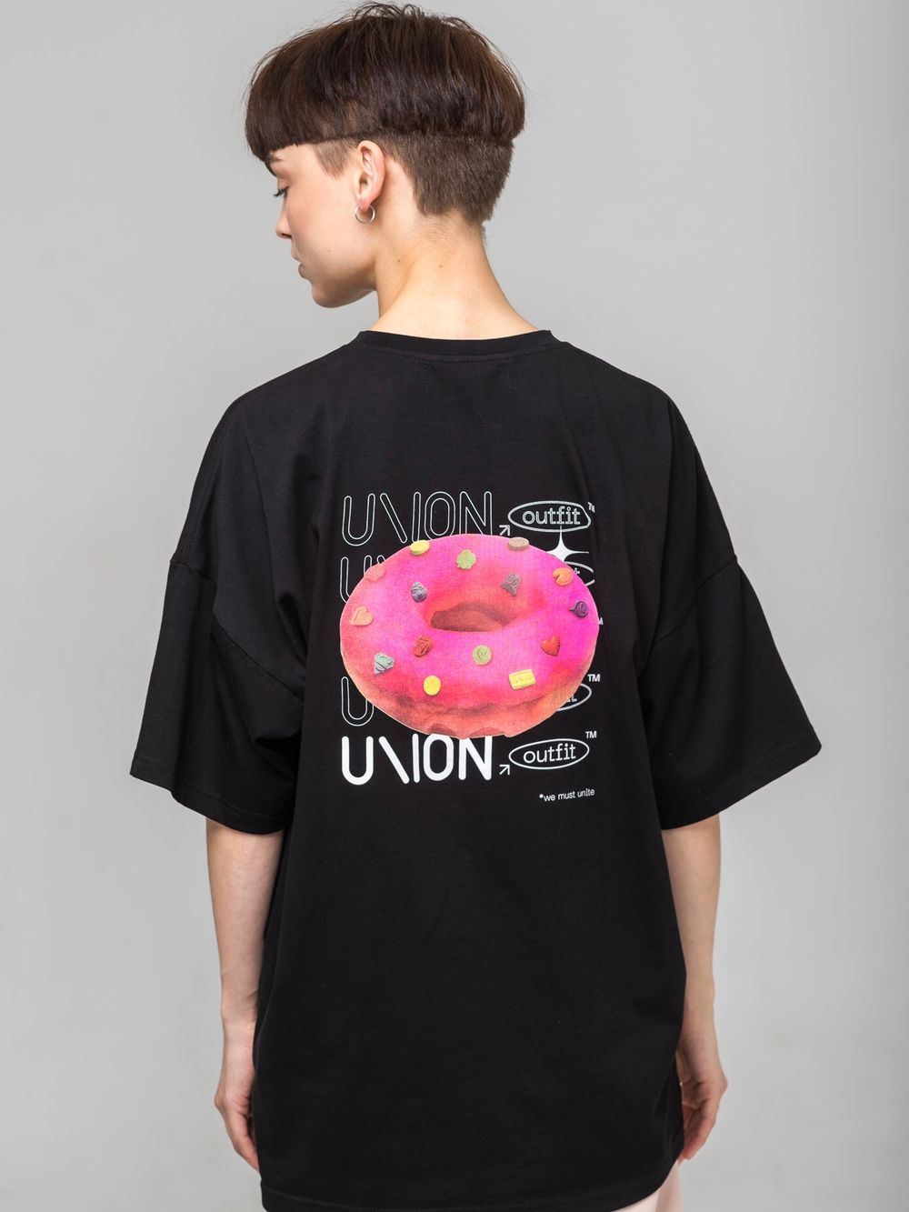 Футболка Union Outfit Black Donut